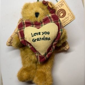 Boyd’s Bears “Love you Grandma”